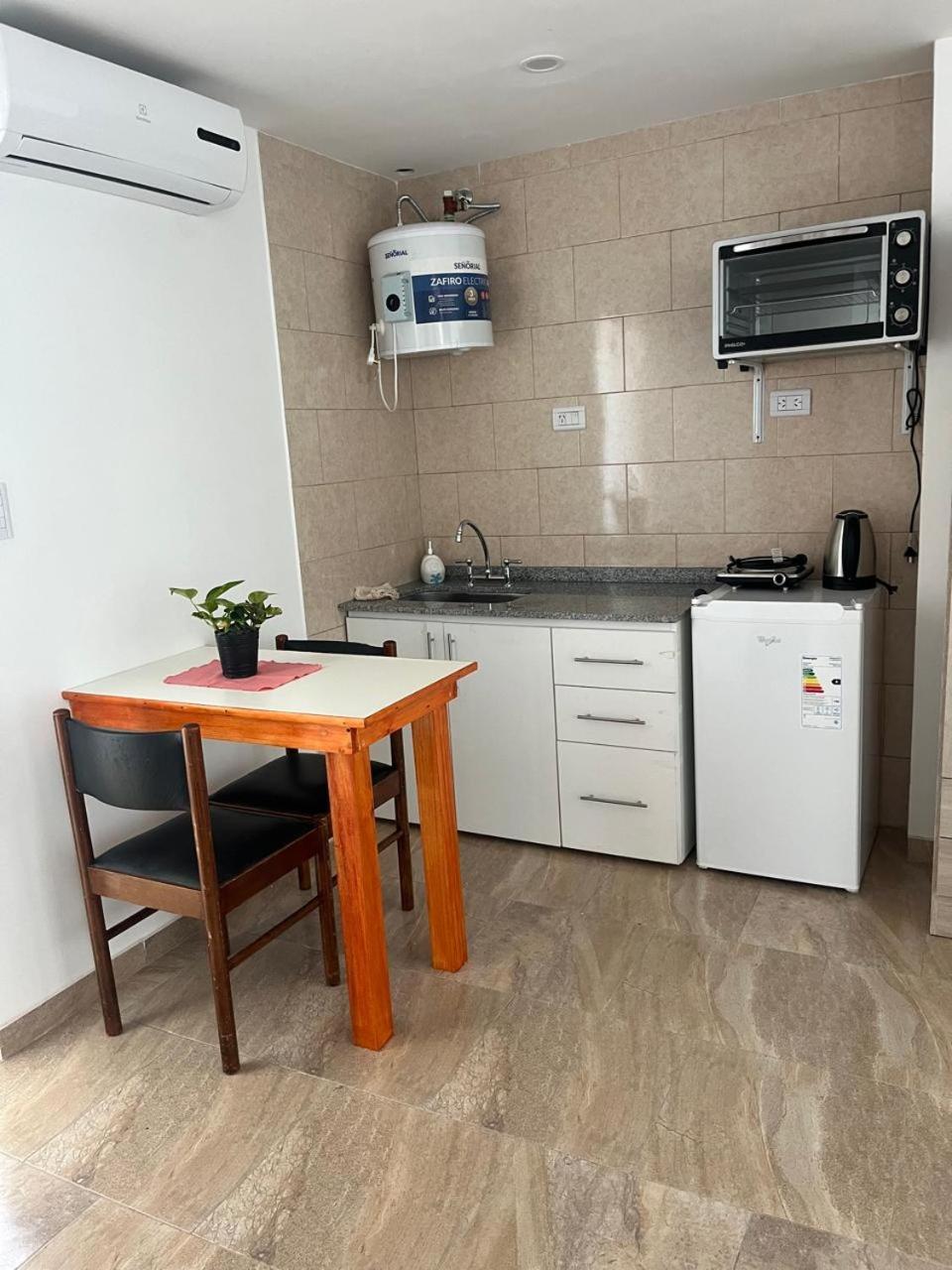 Appartement Departamentos Mon à San Clemente del Tuyú Extérieur photo